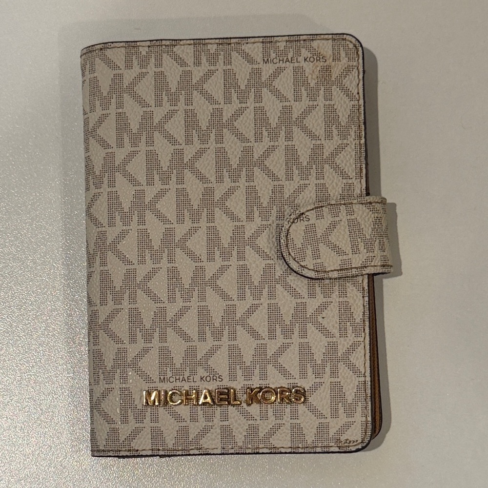 Michael Kors Beige Monogram Card Holder